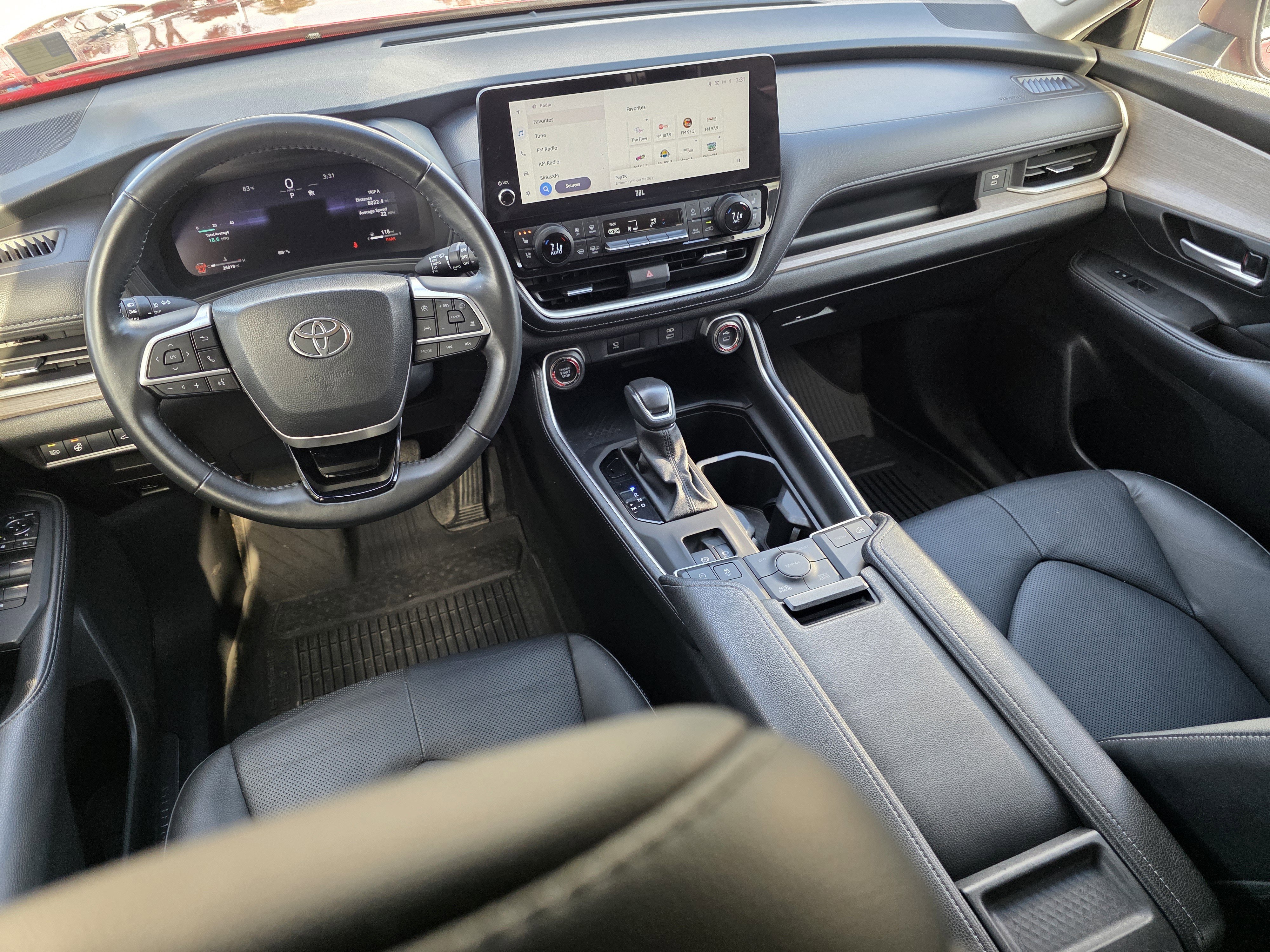 Used 2024 Toyota Grand Highlander Limited image 14