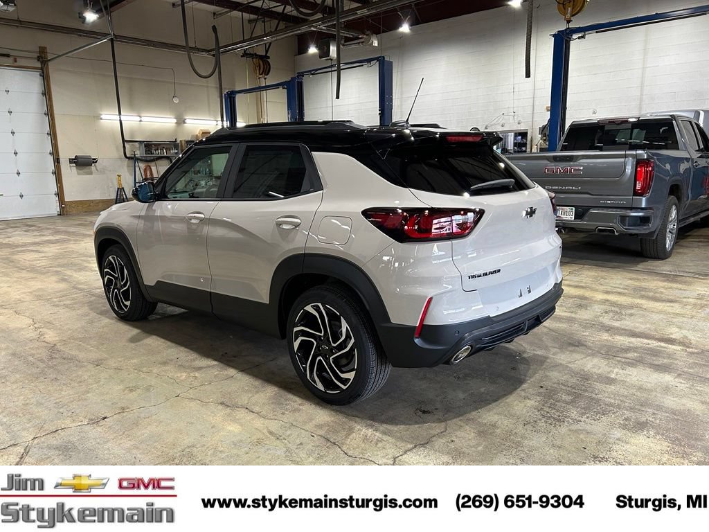 New 2026 Chevrolet TrailBlazer RS w/ Convenience Package FWD image 10