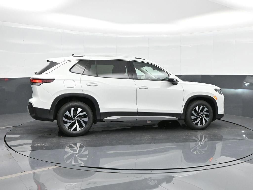 New 2025 Volkswagen Tiguan S image 5