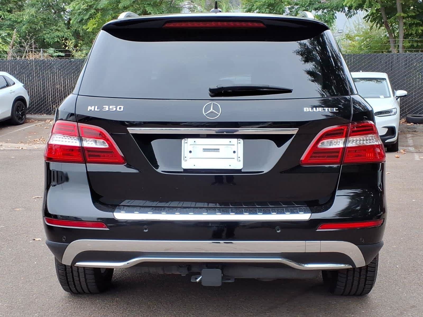 Used 2012 Mercedes-Benz ML 350 BlueTEC 4MATIC image 5