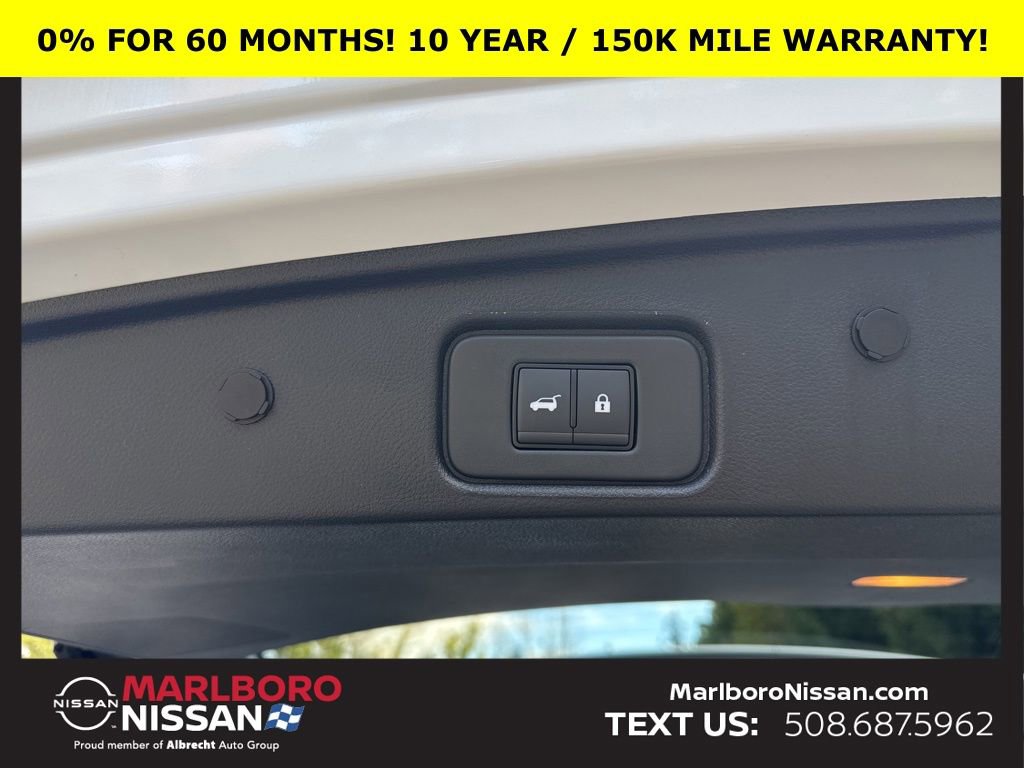 New 2025 Nissan Pathfinder SL w/ Cargo Package image 15