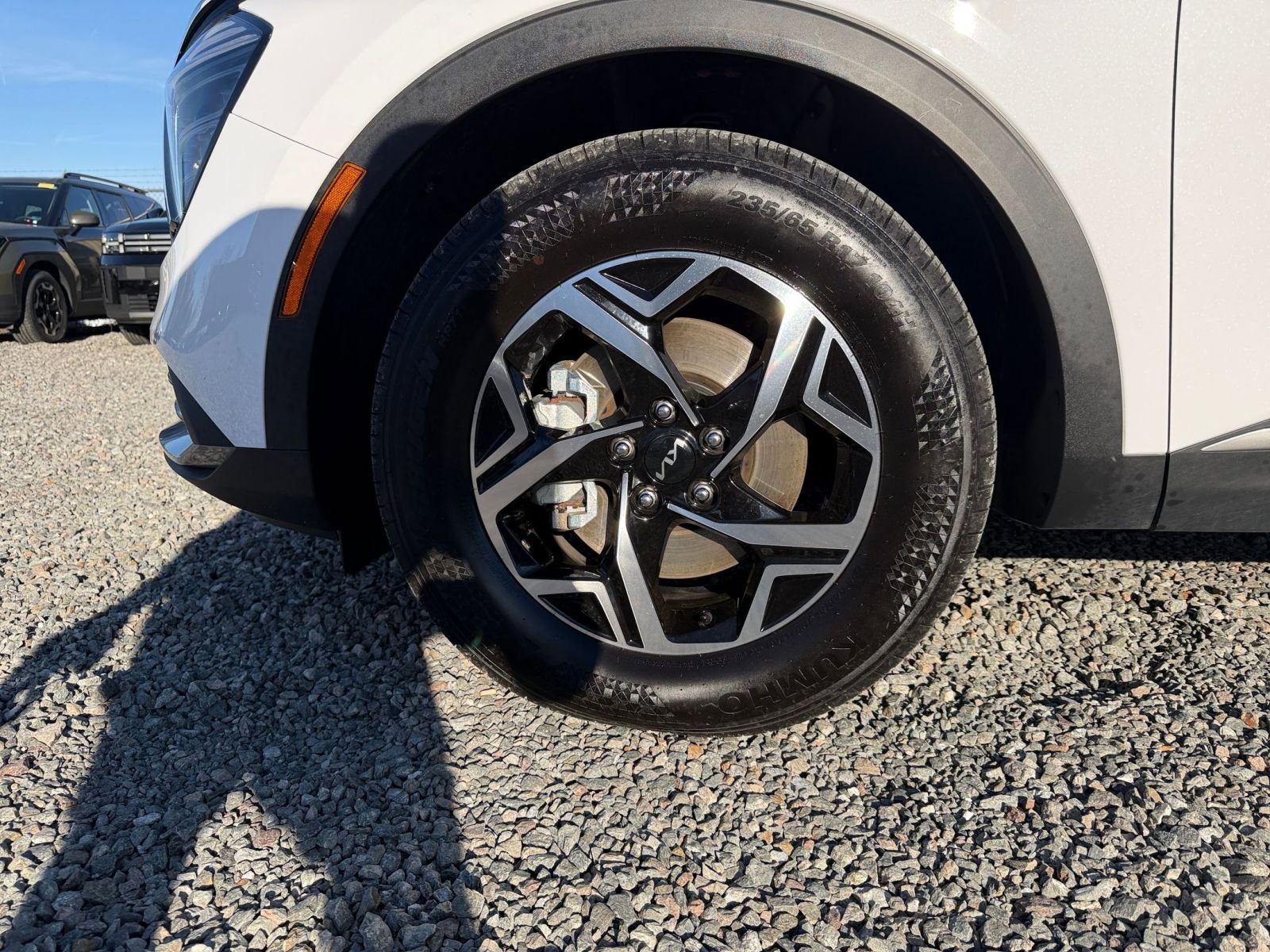 Used 2025 Kia Sportage LX image 29