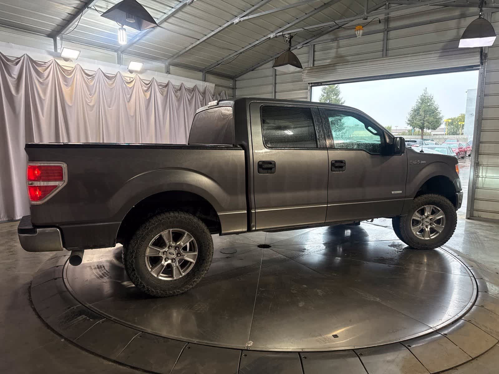 Used 2013 Ford F150 XLT AWD/4WD image 4
