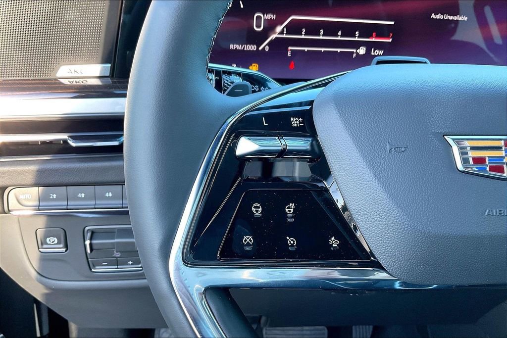 New 2026 Cadillac Escalade ESV Luxury image 24