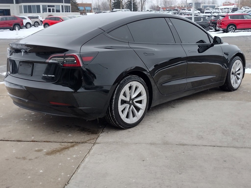 Used 2022 Tesla Model 3 Long Range image 17