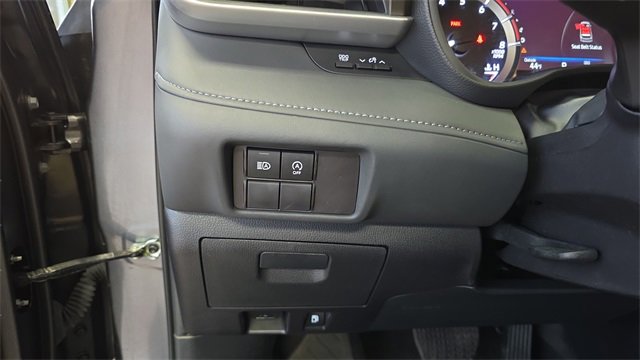 Used 2023 Toyota Highlander L image 22