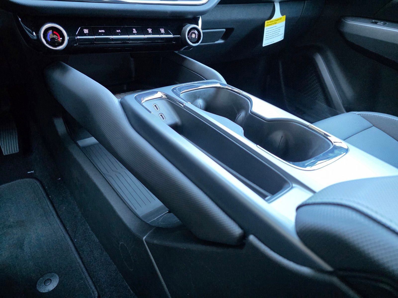 New 2026 Chevrolet Equinox EV RS image 28