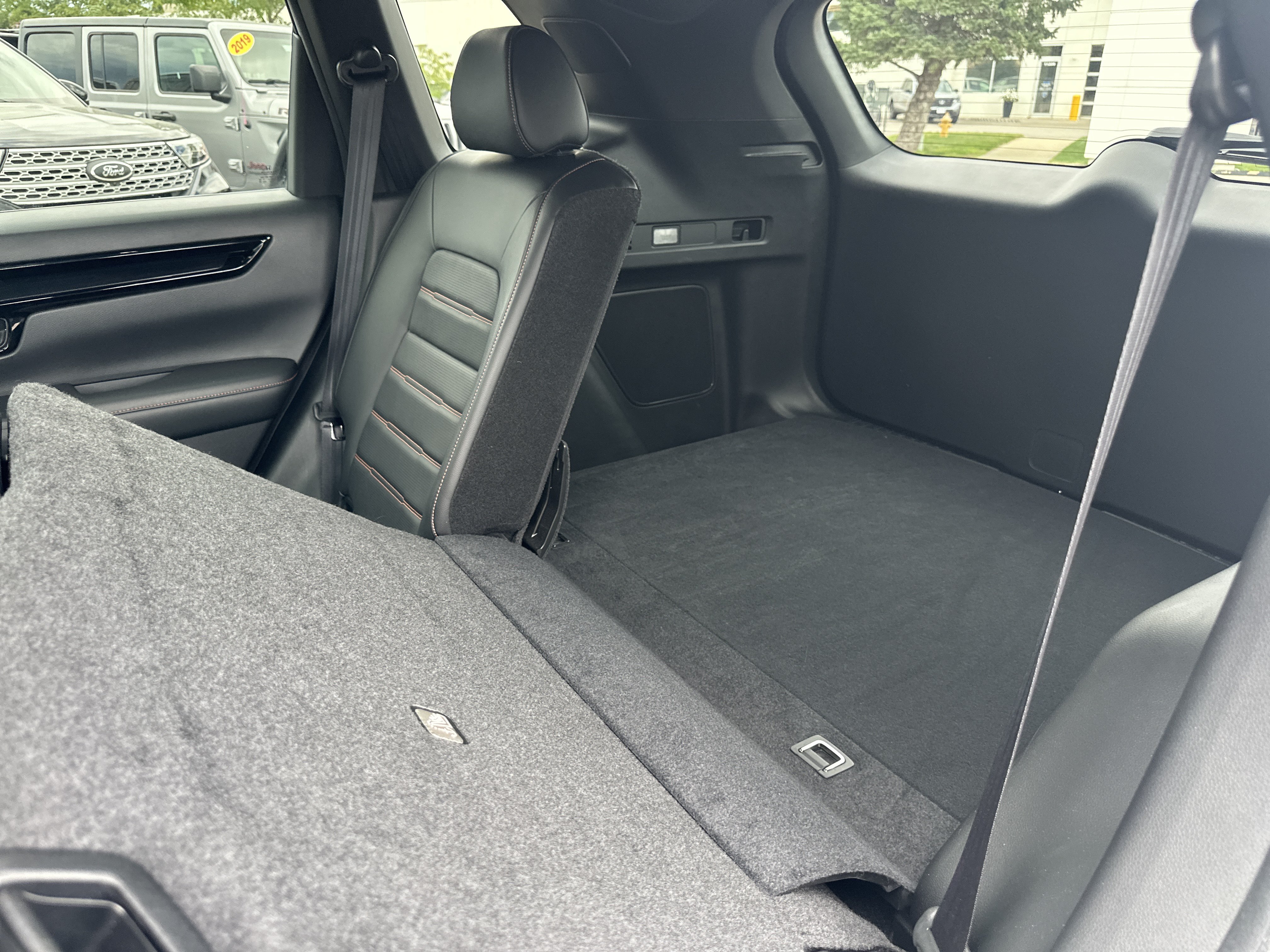 Certified 2025 Honda CR-V Sport Touring image 4