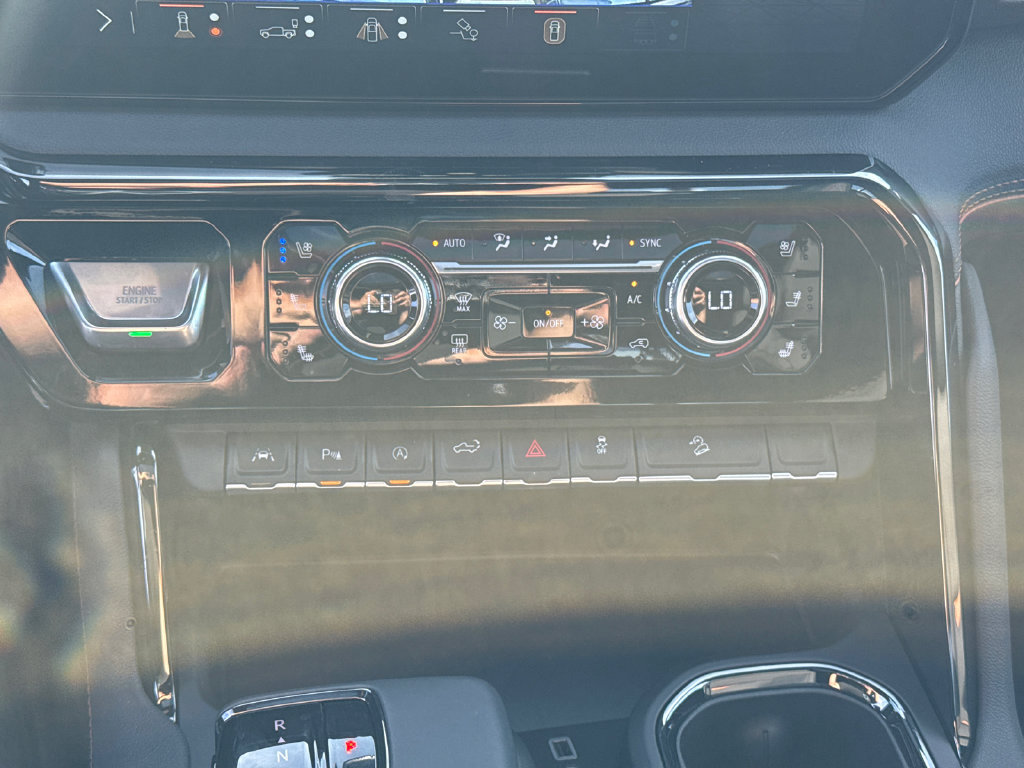 New 2026 GMC Sierra 1500 AT4 w/ AT4 Premium Package AWD/4WD image 22