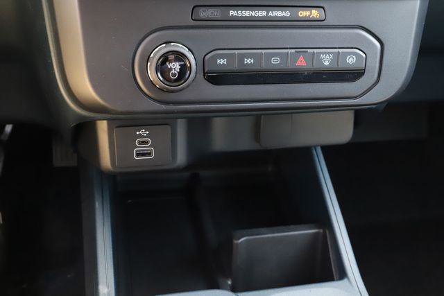 New 2026 Ford Maverick XL AWD/4WD image 29