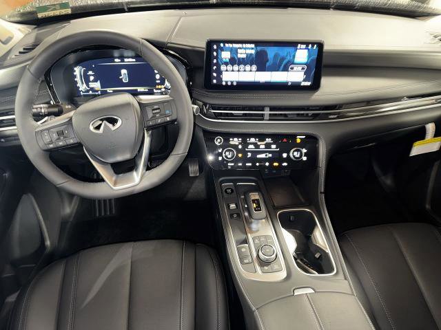 Certified 2026 INFINITI QX60 Luxe w/ Family Package AWD/4WD image 4