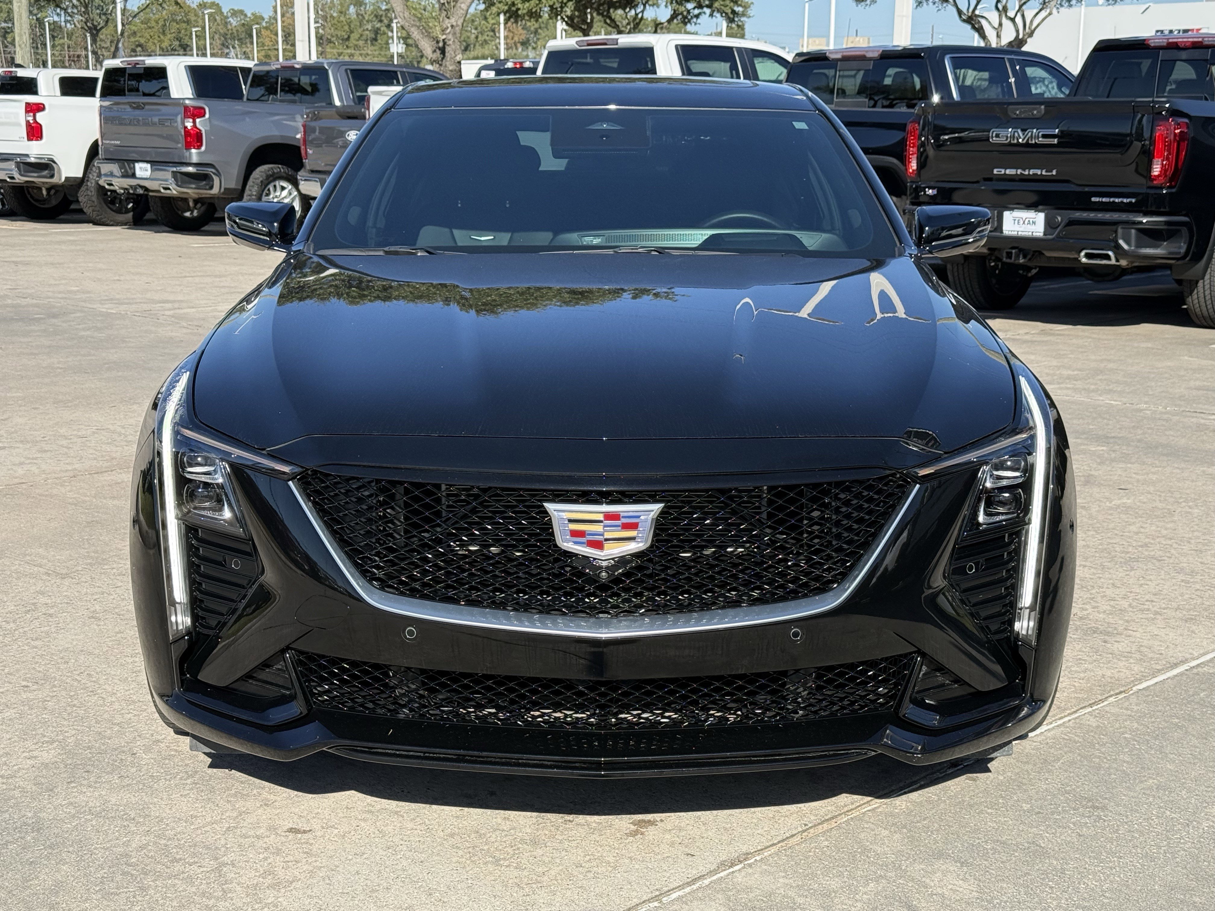 Used 2025 Cadillac CT5 V image 10