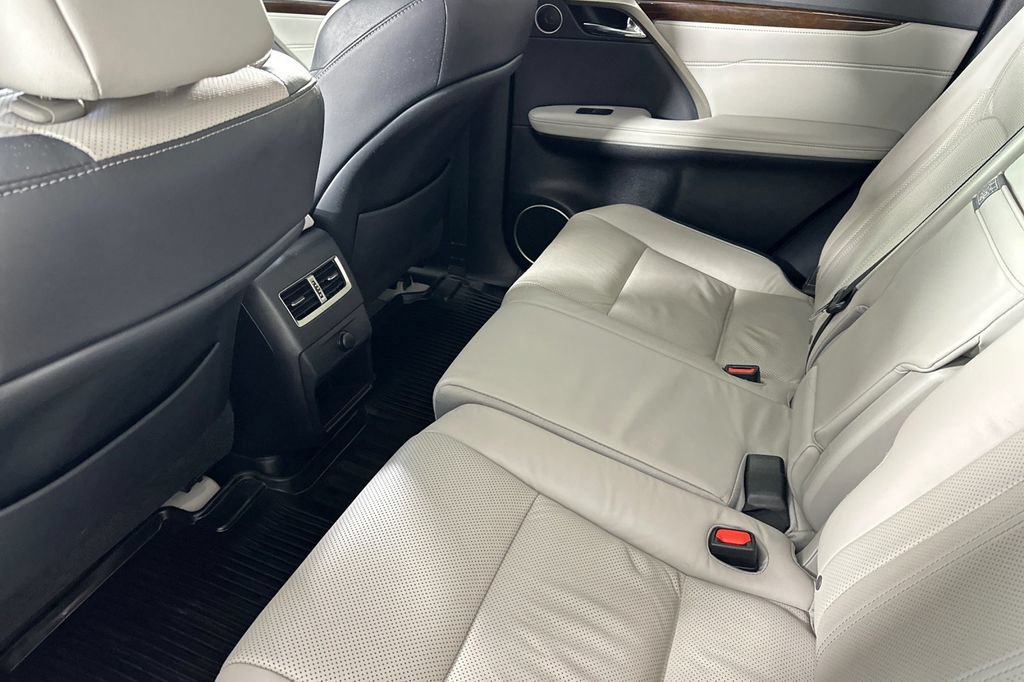 Used 2019 Lexus RX 350 AWD w/ Navigation Package image 16