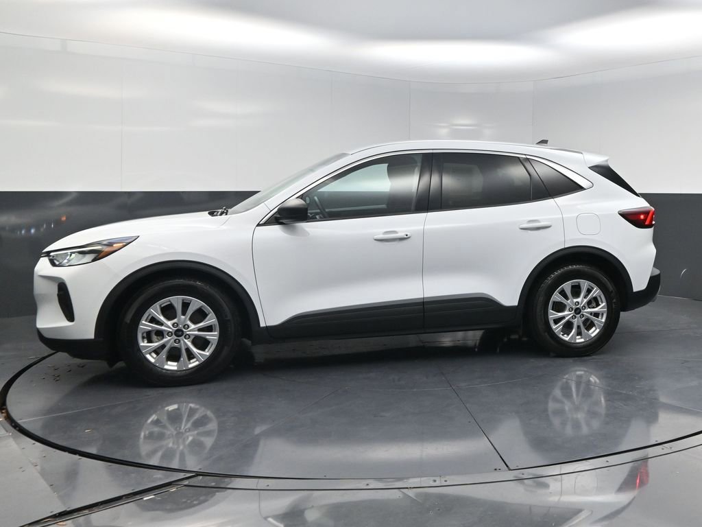 Used 2023 Ford Escape Active image 3