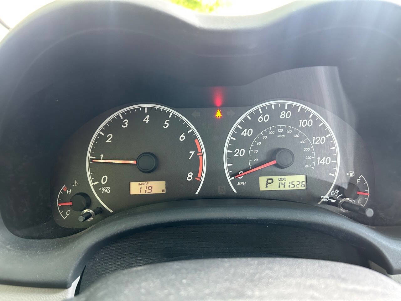 Used 2013 Toyota Corolla LE FWD image 18