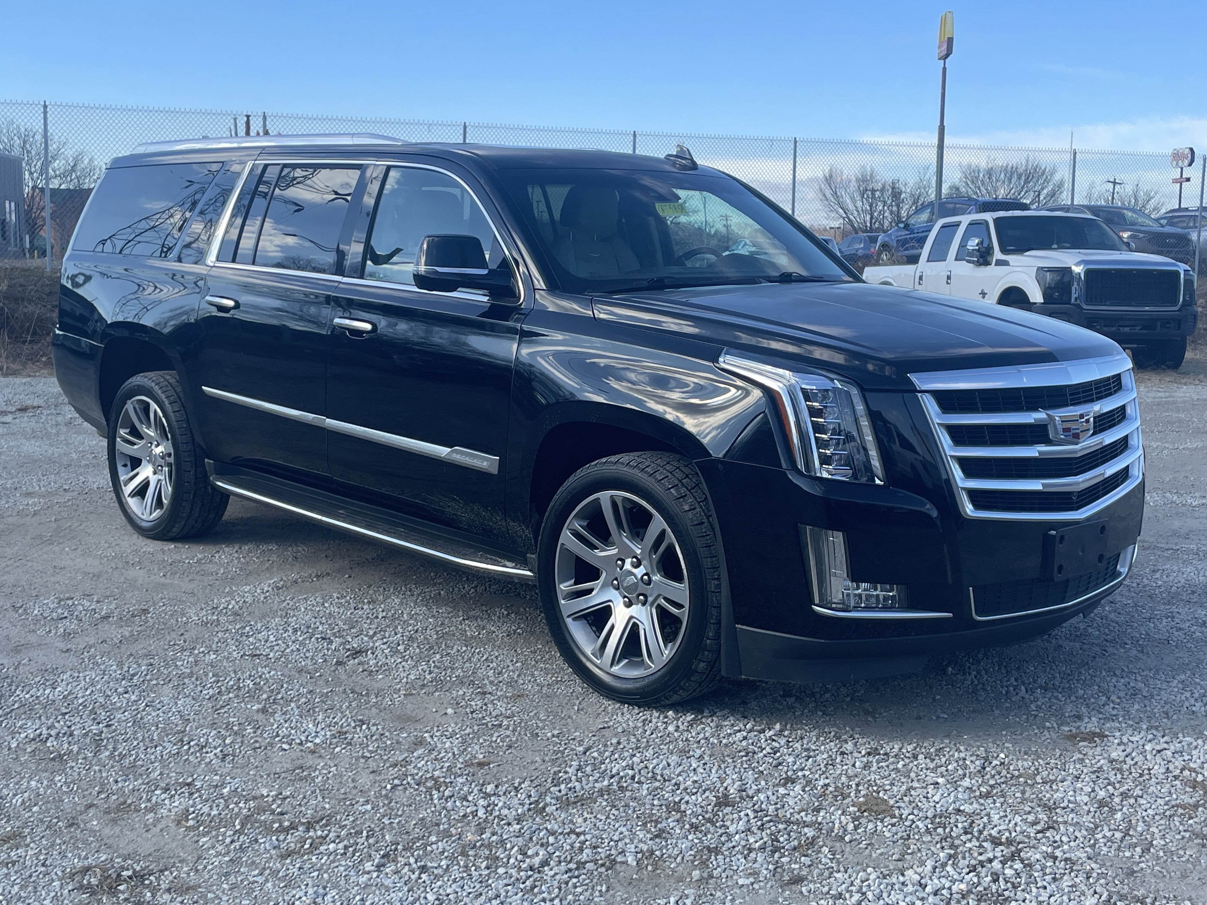 Used 2016 Cadillac Escalade ESV Luxury