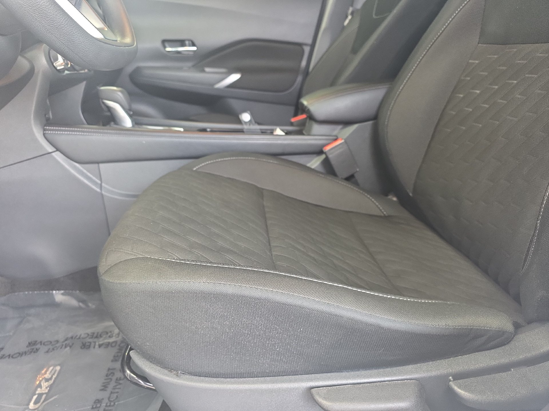 Used 2024 Nissan Kicks SV w/ Exterior Package FWD image 27