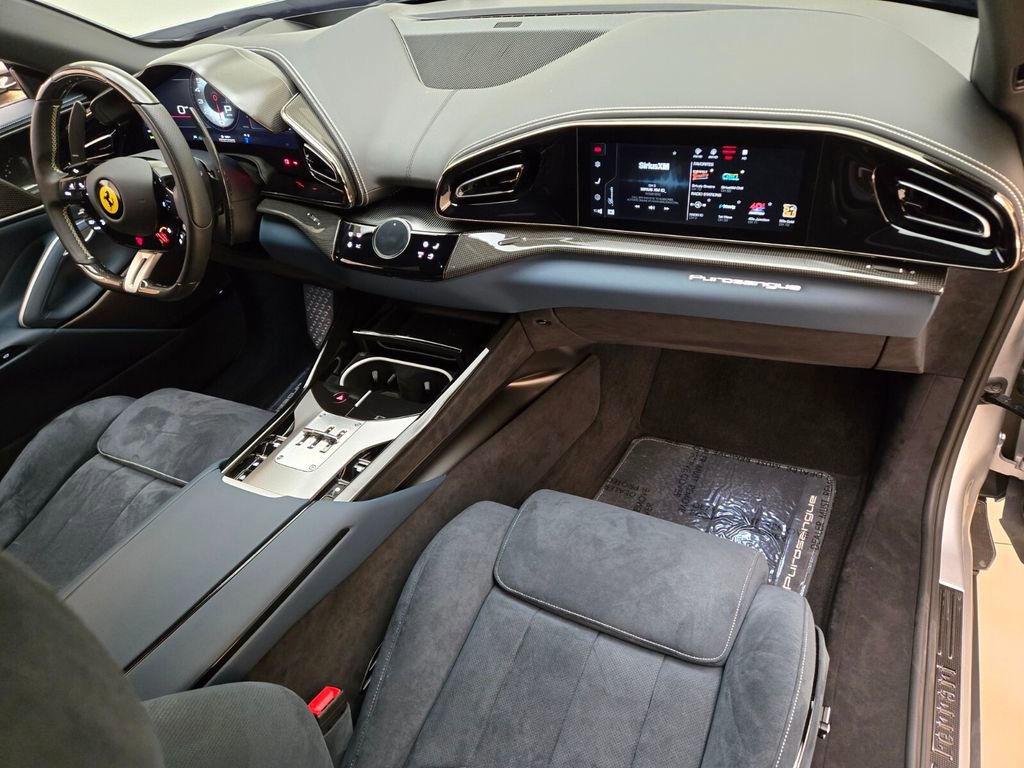 Used 2025 Ferrari Purosangue image 27