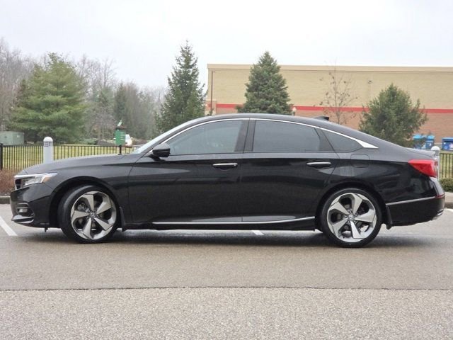 Used 2018 Honda Accord Touring image 23