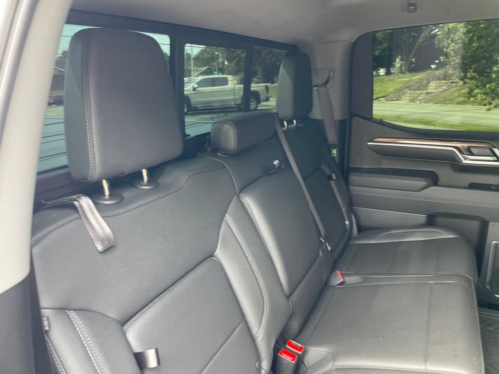 Used 2024 Chevrolet Silverado 1500 RST w/ Convenience Package II AWD/4WD image 38