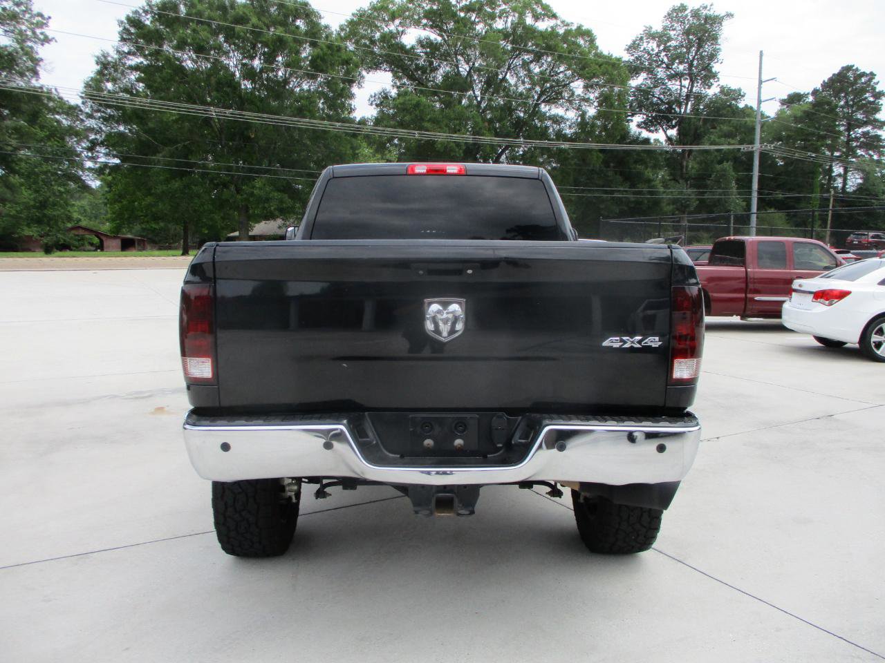 Used 2016 RAM 2500 Tradesman w/ Chrome Appearance Group AWD/4WD image 9