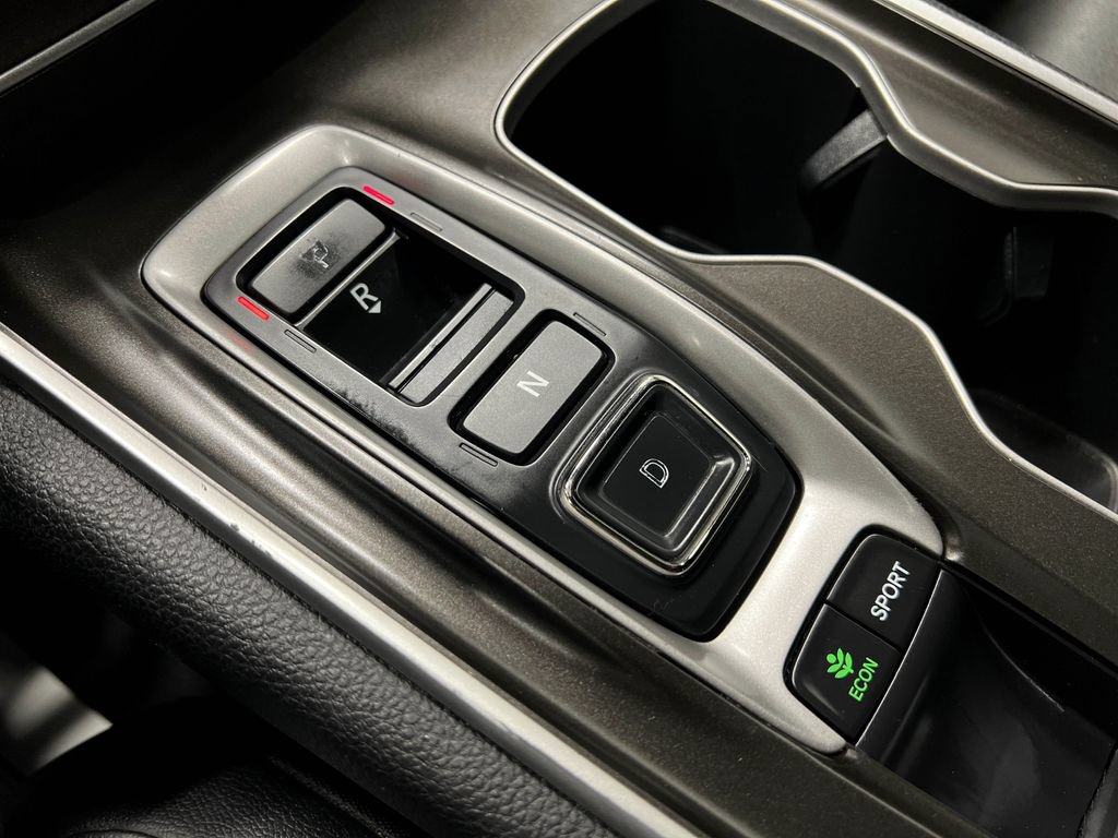 Used 2018 Honda Accord Sport image 29