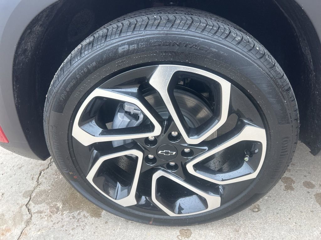 Used 2026 Chevrolet Trax RS w/ Driver Confidence Package image 26