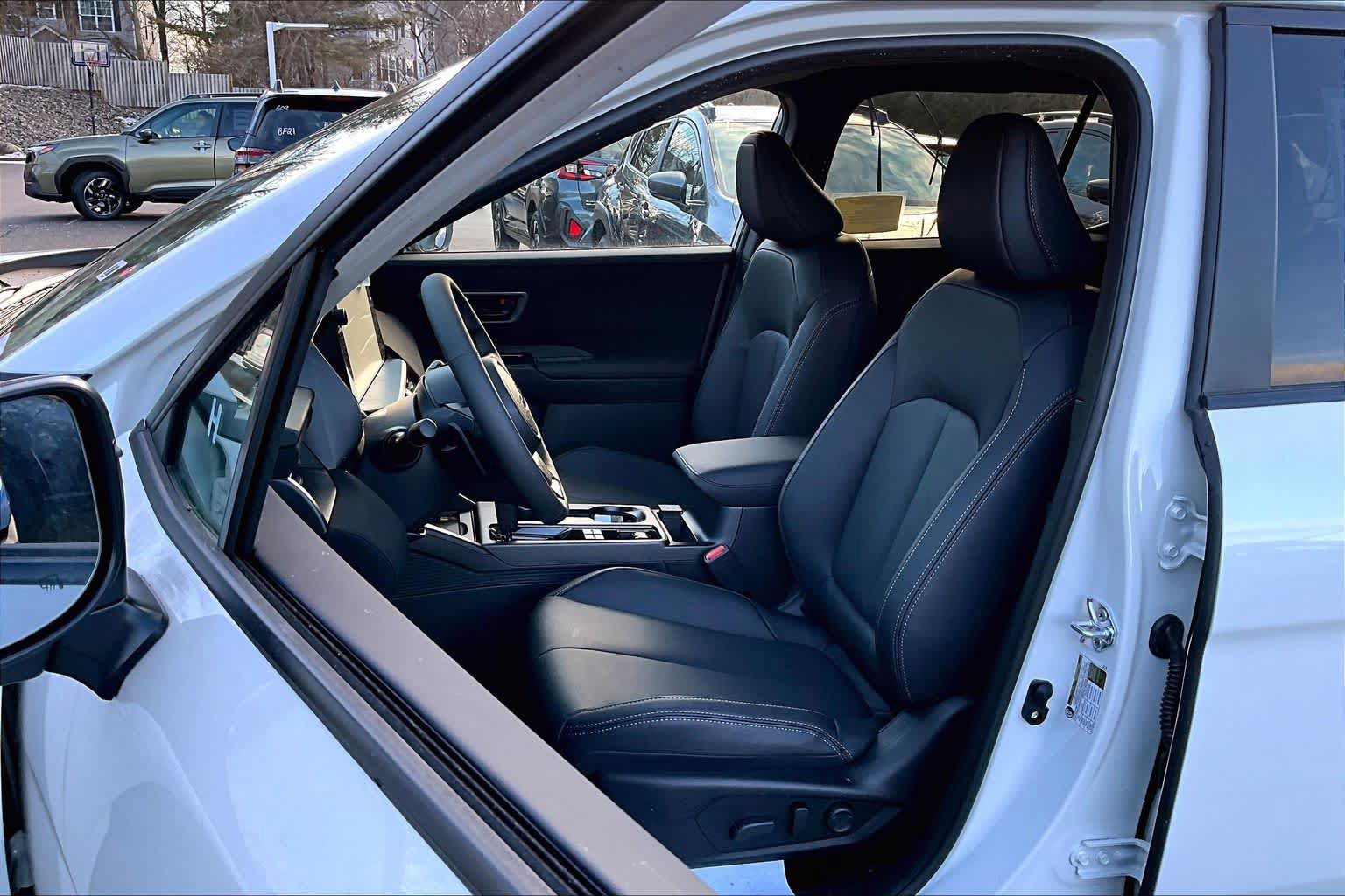 New 2026 Subaru Outback Limited AWD/4WD image 9