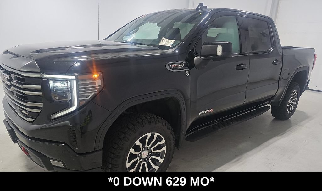 Used 2022 GMC Sierra 1500 AT4 w/ AT4 Preferred Package AWD/4WD image 1
