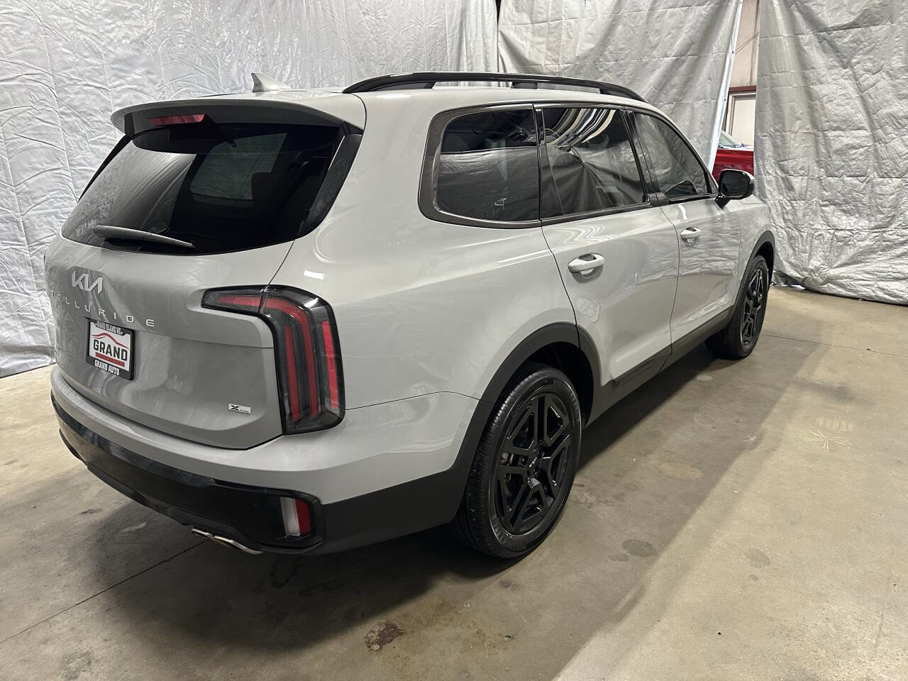 Used 2024 Kia Telluride SX X-Line image 5