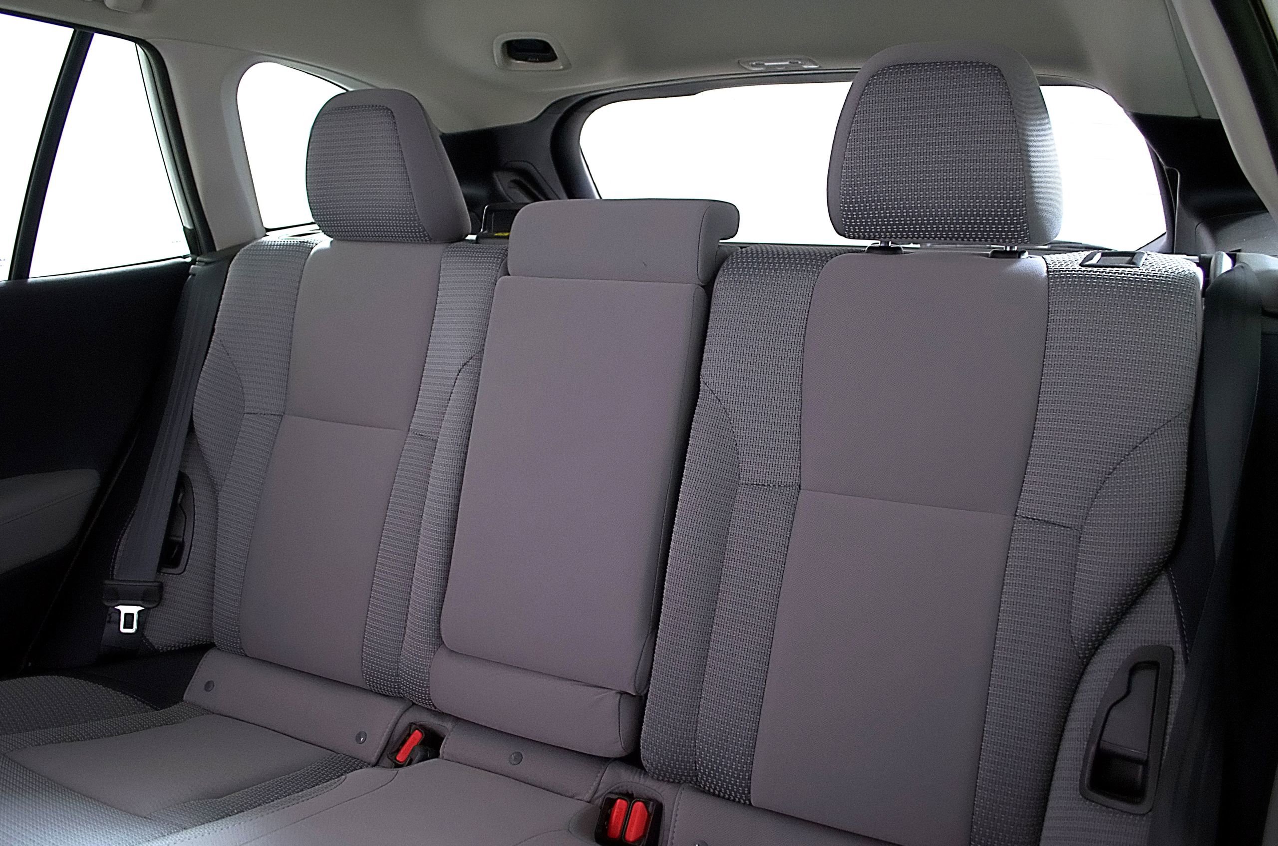 Used 2025 Subaru Outback Premium image 16