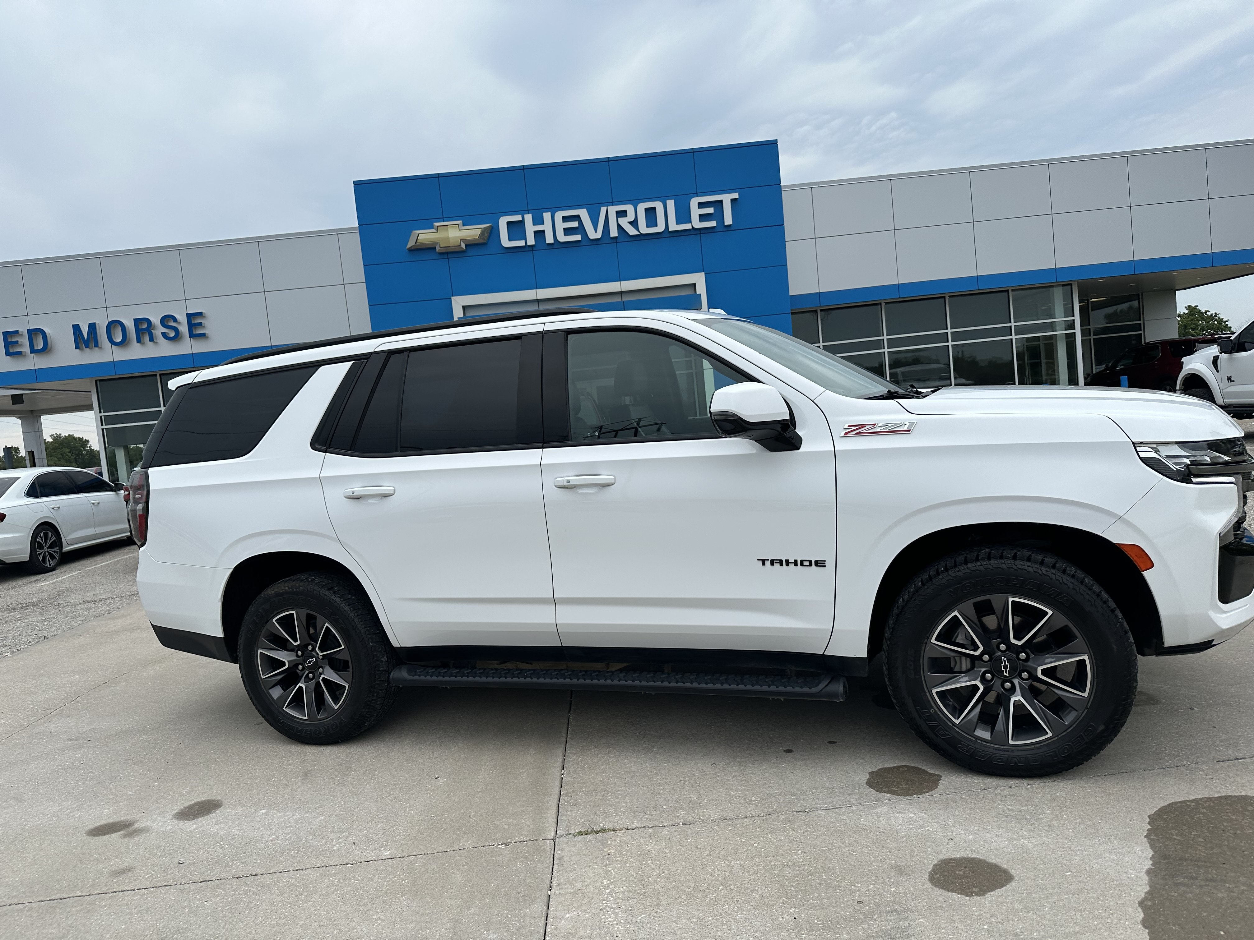 Certified 2021 Chevrolet Tahoe Z71 w/ Z71 Off-Road Package AWD/4WD image 2