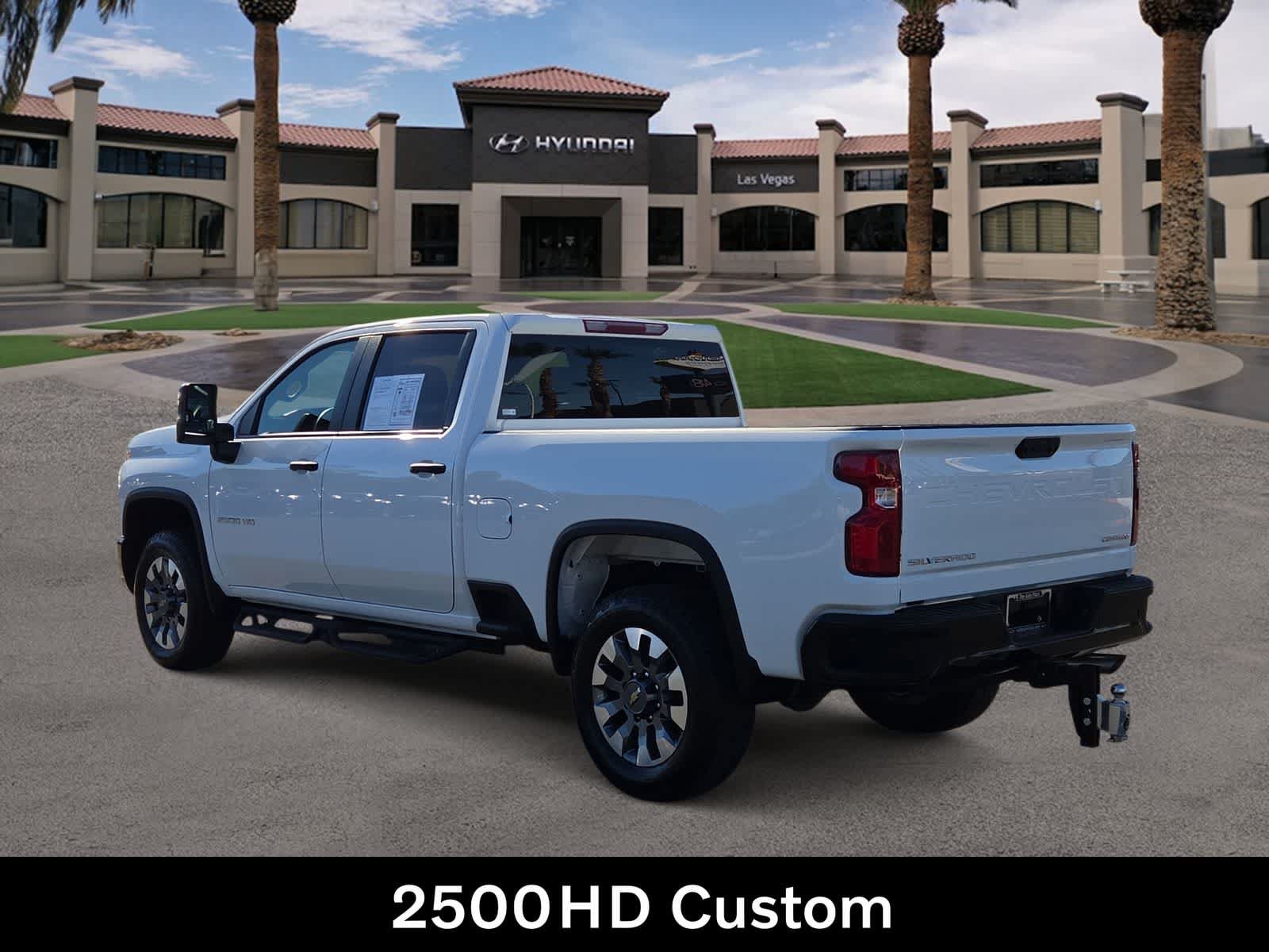 Used 2025 Chevrolet Silverado 2500 Custom w/ Custom Value Package AWD/4WD image 6
