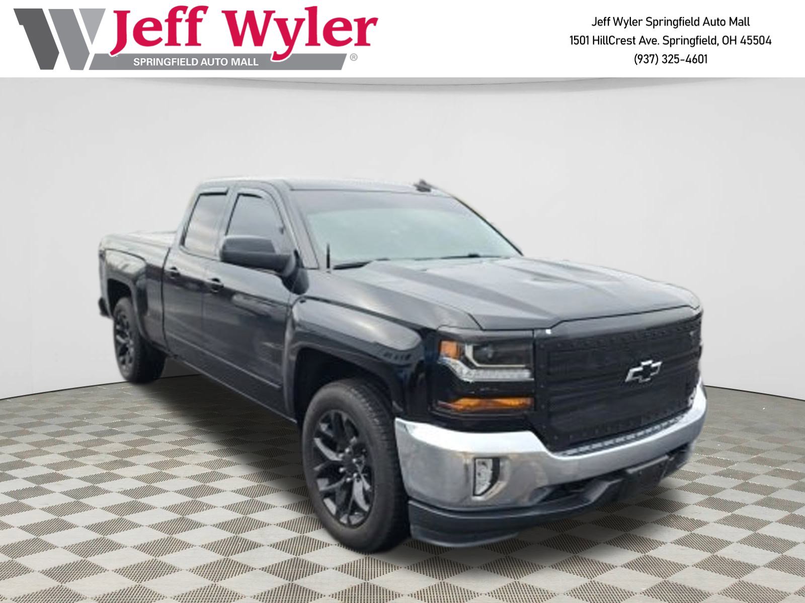 Used 2018 Chevrolet Silverado 1500 LT w/ All Star Edition