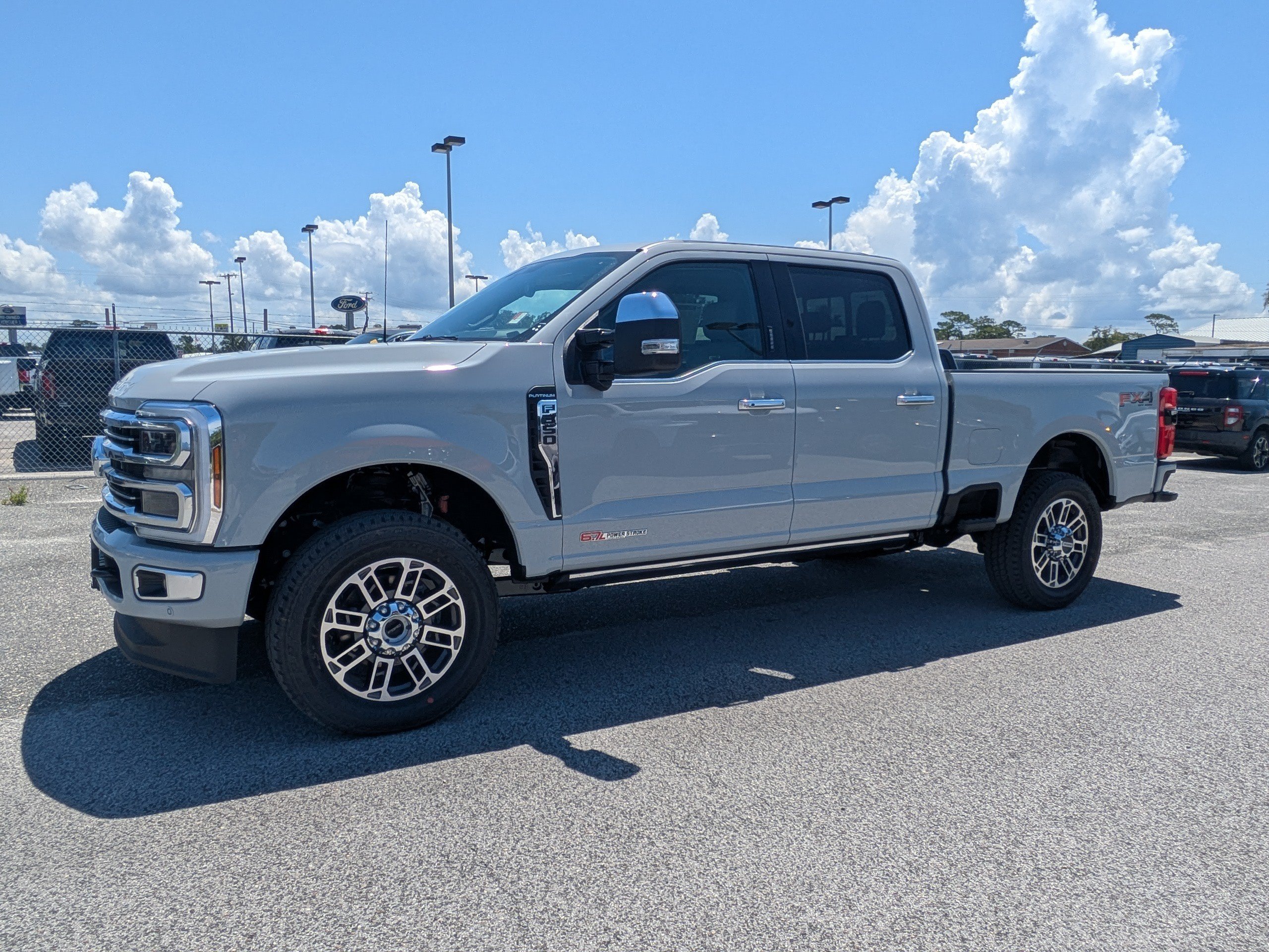 New 2026 Ford F350 Platinum w/ Platinum Plus Package AWD/4WD image 8