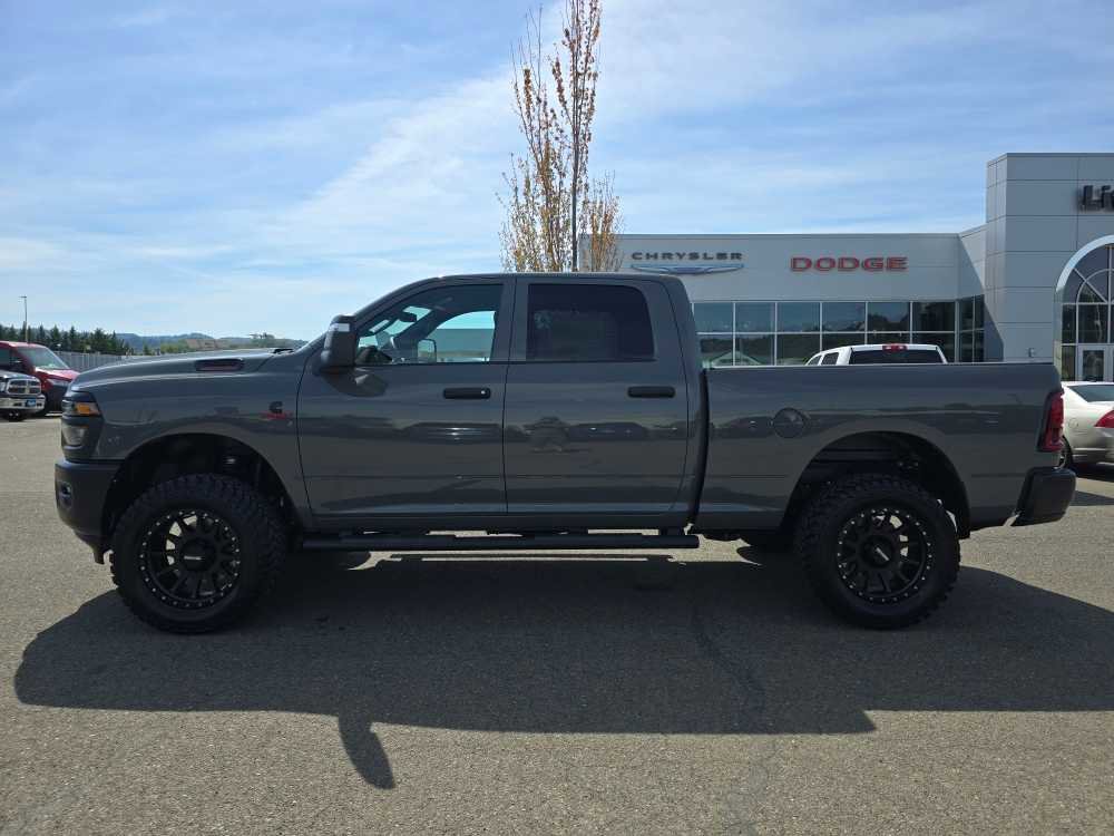 New 2026 RAM 2500 Tradesman AWD/4WD image 2