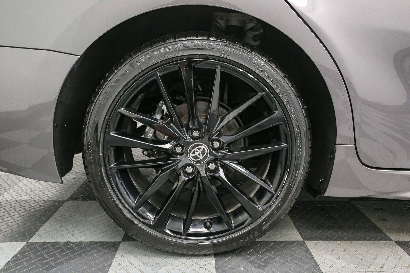 Used 2024 Toyota Camry XSE FWD image 16