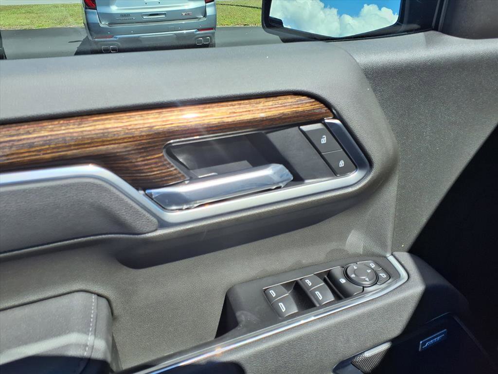 New 2026 GMC Sierra 1500 Elevation w/ Elevation Premium Package image 13