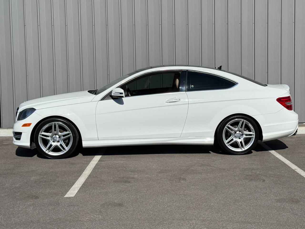 Used 2015 Mercedes-Benz C 250 Coupe image 8