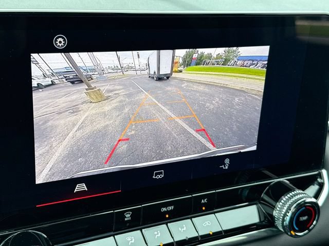 Used 2024 GMC Canyon Elevation w/ Trailering Package RWD image 17