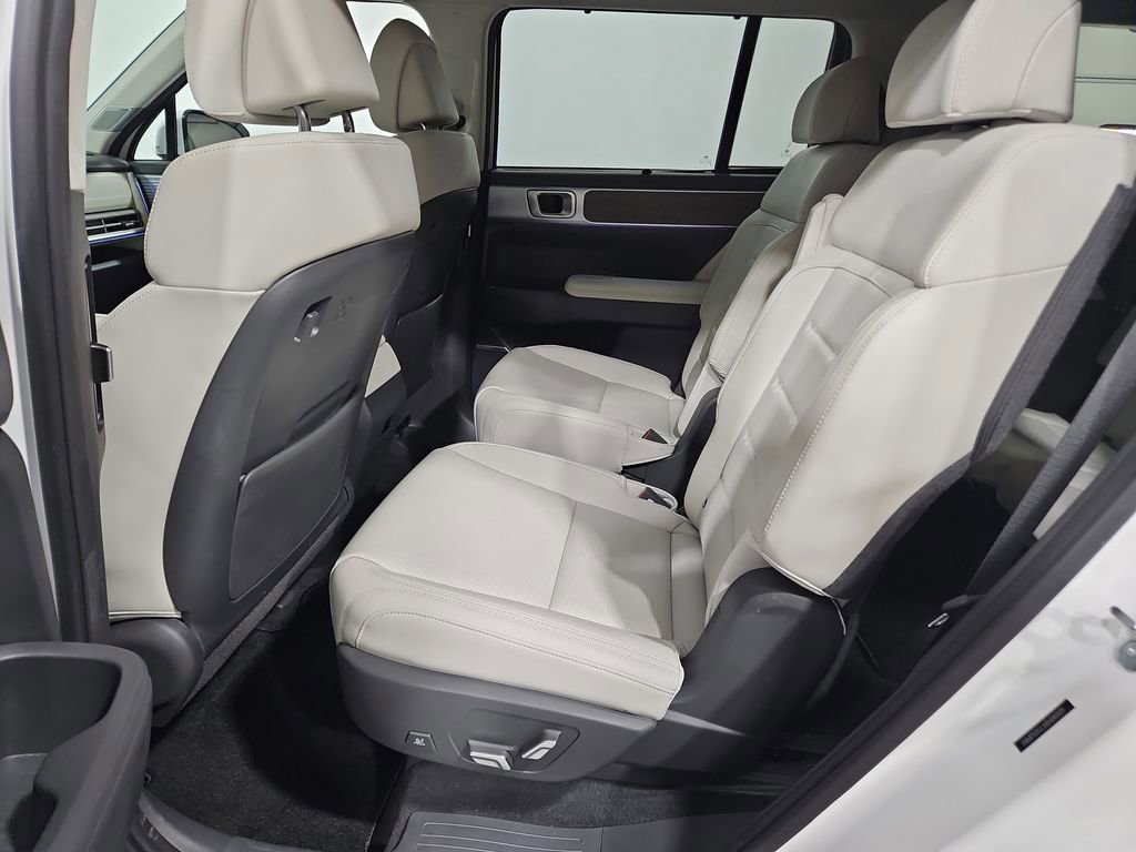 Used 2024 Hyundai Santa Fe Calligraphy image 27