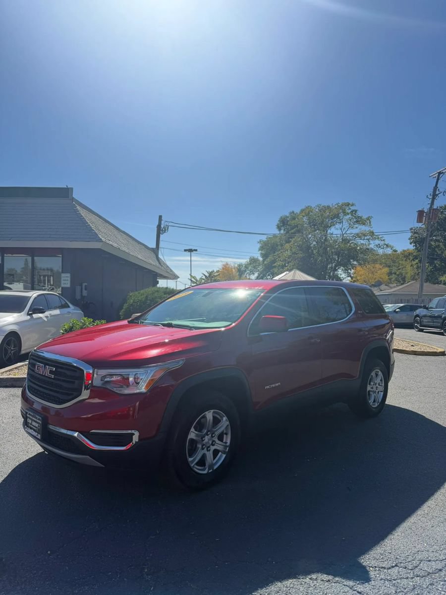Used 2019 GMC Acadia SLE FWD image 2
