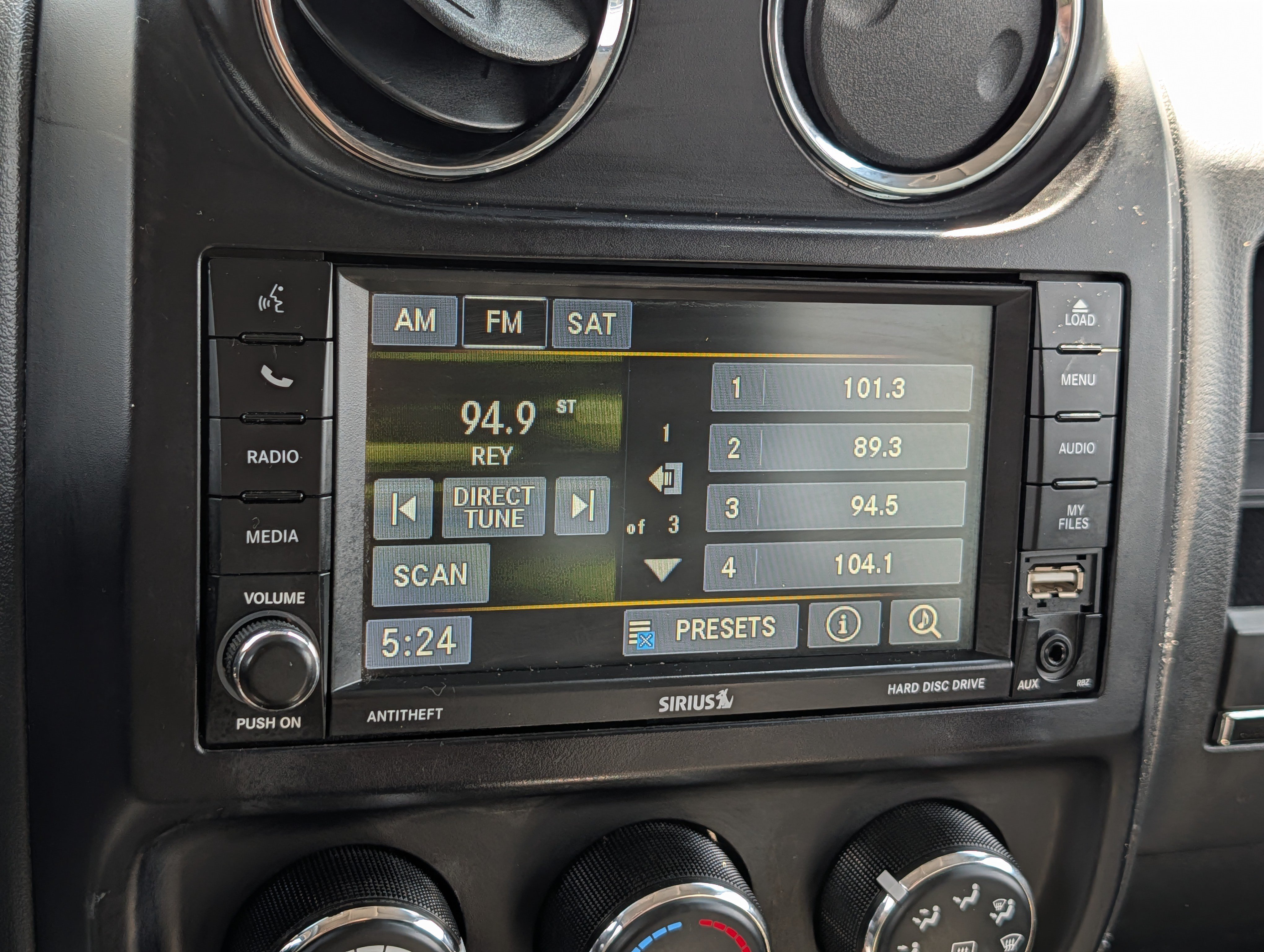 Used 2015 Jeep Patriot 4WD image 22