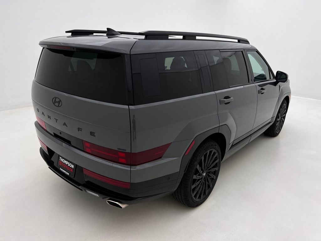 Used 2025 Hyundai Santa Fe Calligraphy image 7