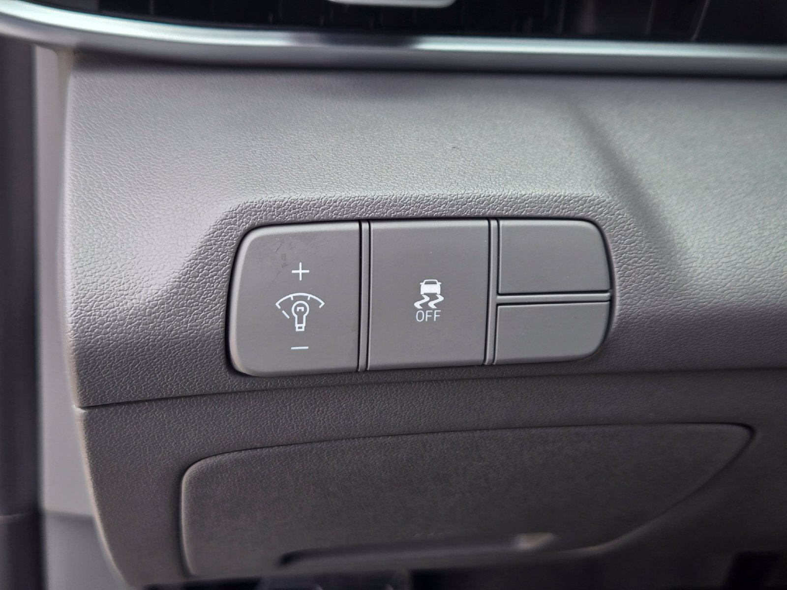 New 2026 Hyundai Elantra SEL Sport Premium FWD image 15