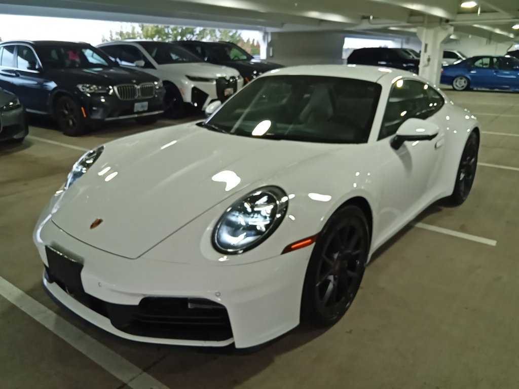 Used 2025 Porsche 911 Carrera RWD image 1