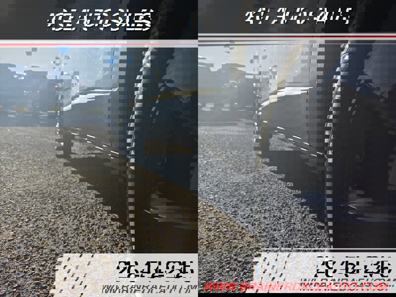 Used 2017 Jeep Cherokee Sport image 8