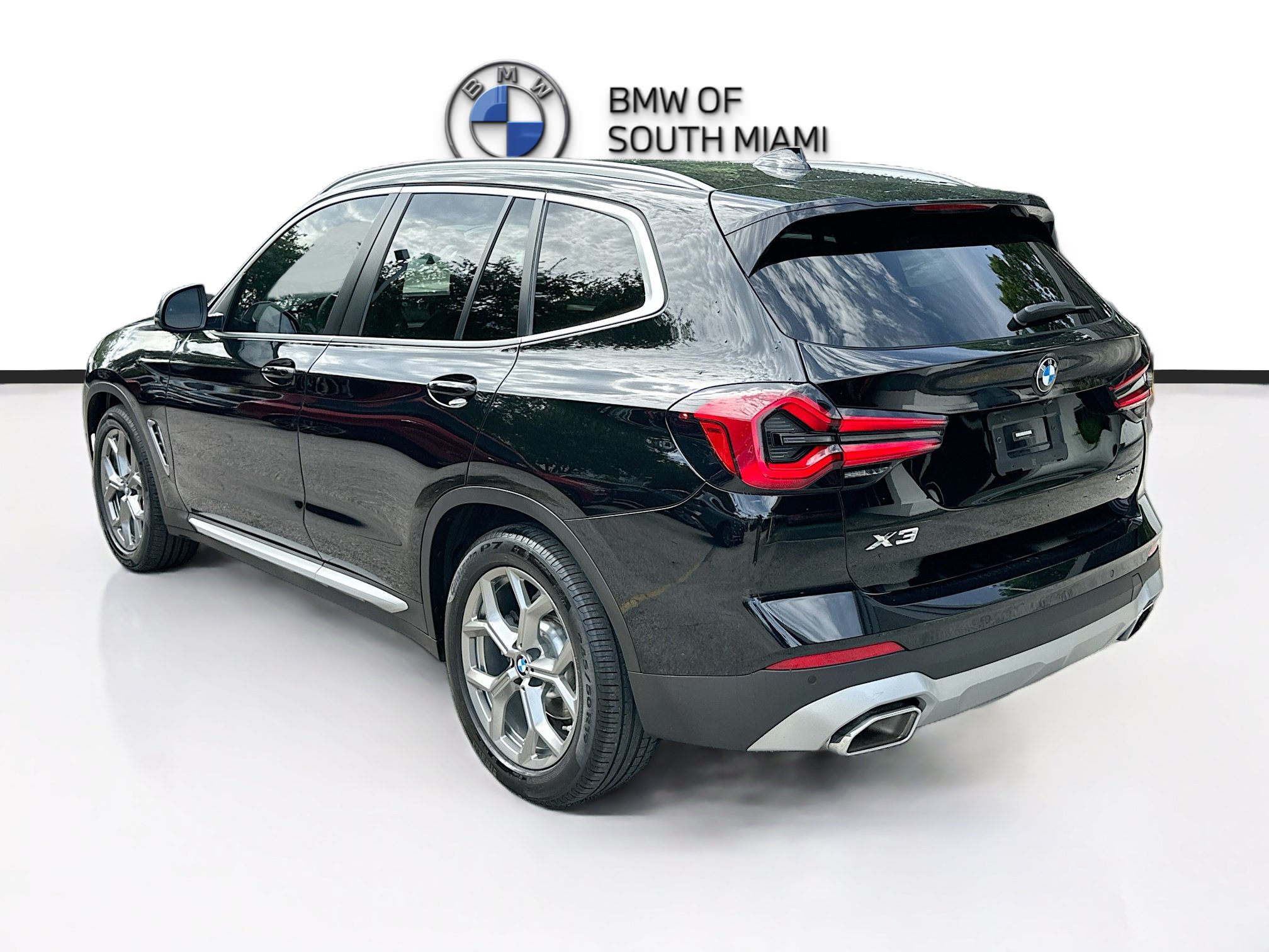 Certified 2023 BMW X3 sDrive30i w/ Convenience Package RWD image 5