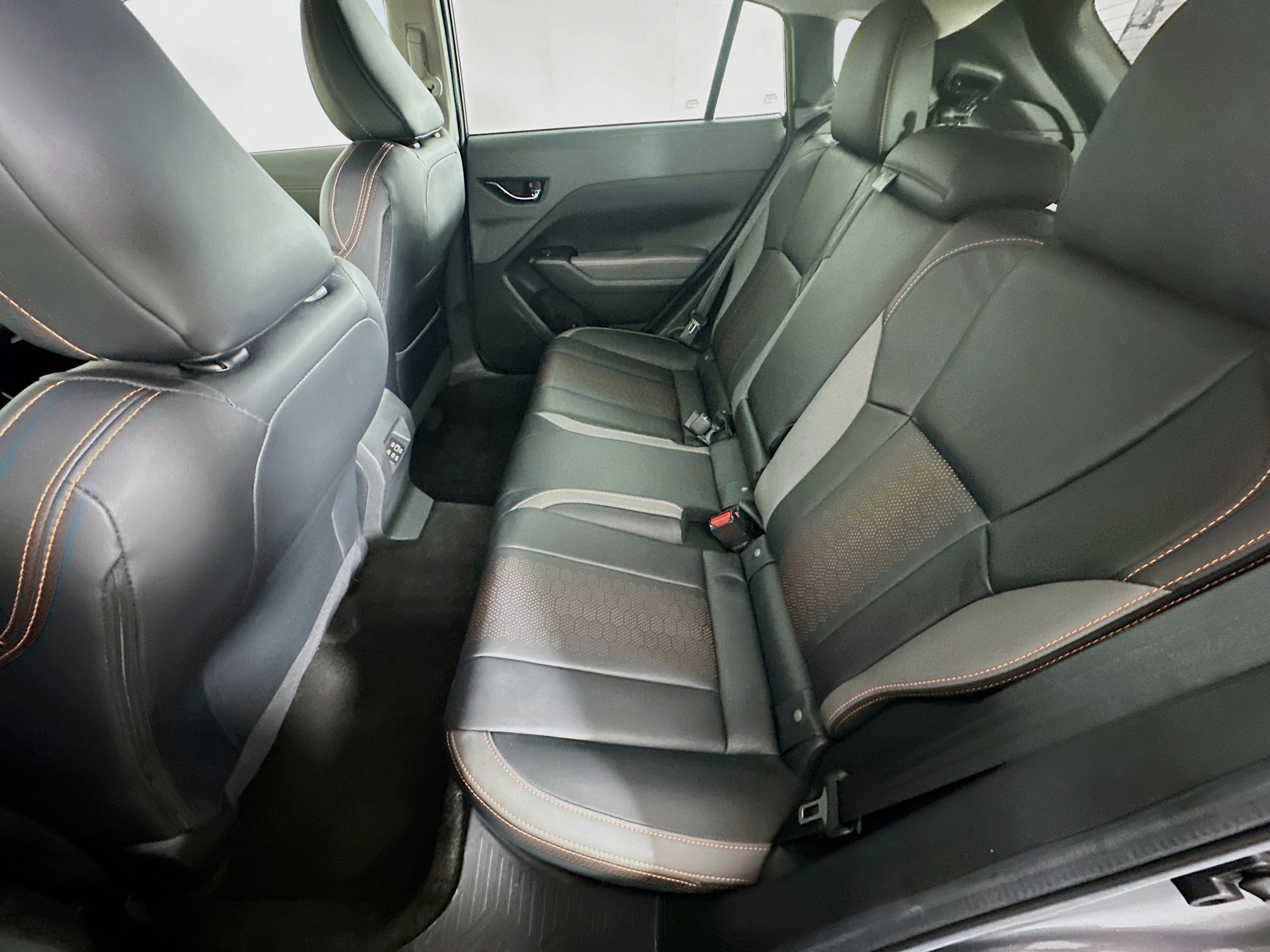 Used 2025 Subaru Crosstrek 2.5i Limited w/ Popular Package #3A image 28