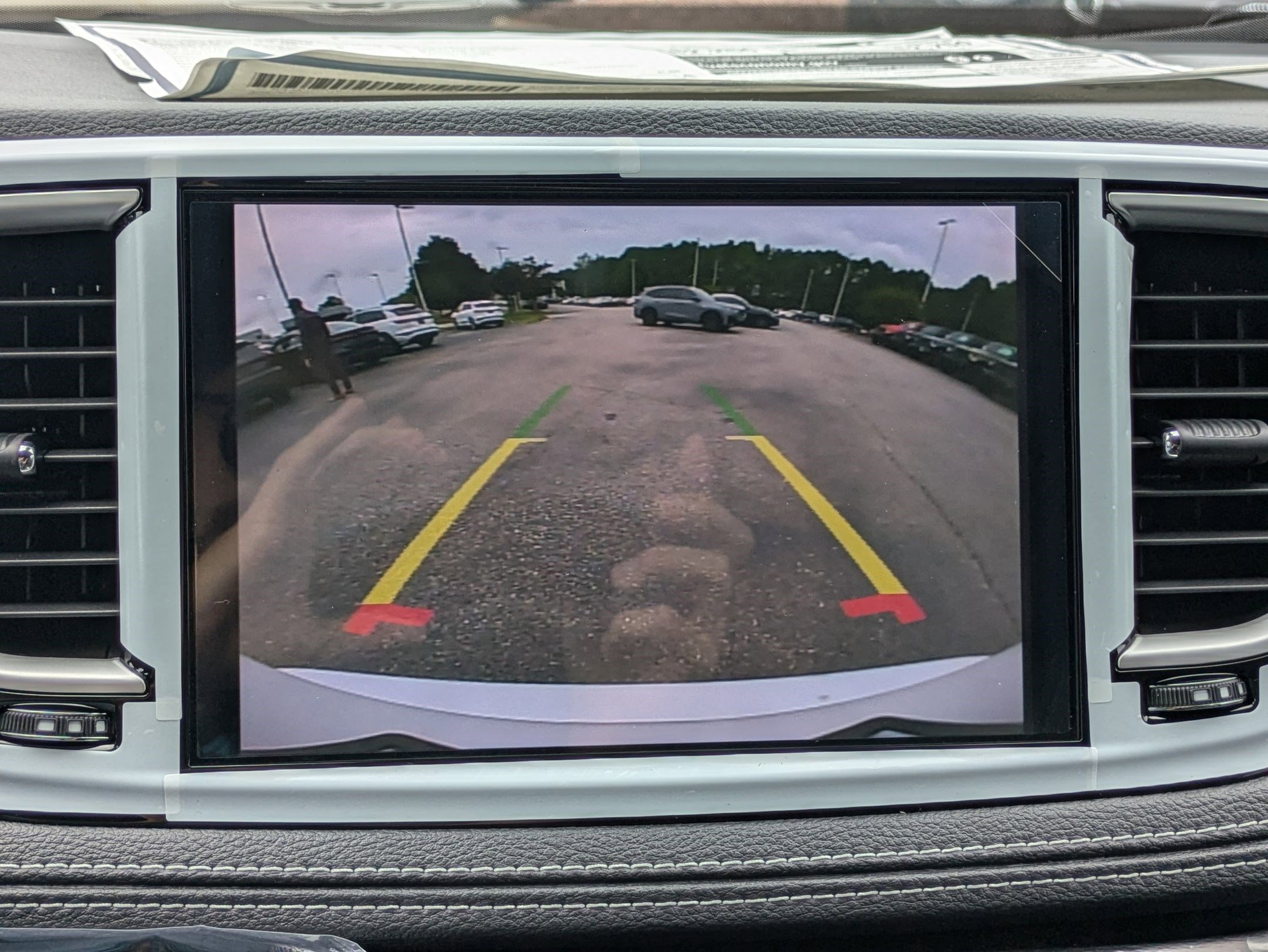 New 2026 Chrysler Pacifica Select image 13